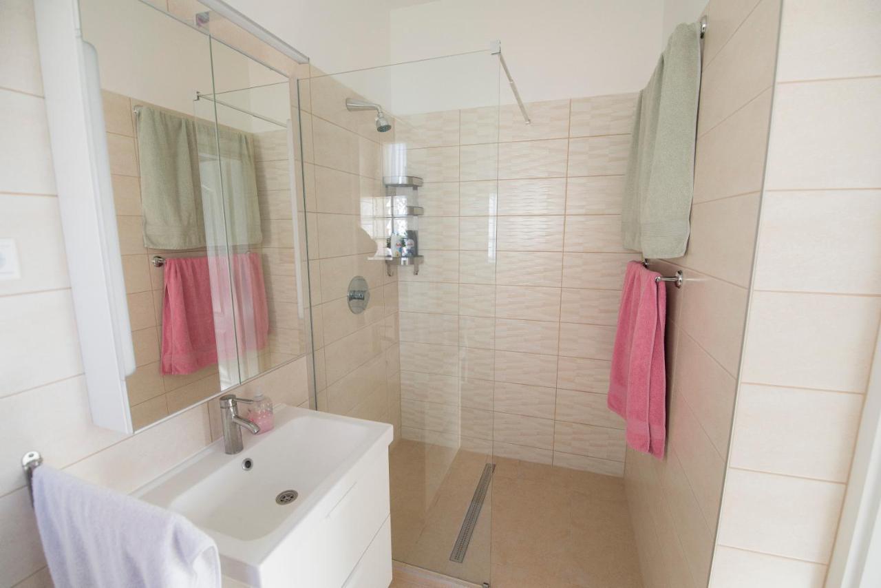 K33 Appartement Tiszaújváros Buitenkant foto