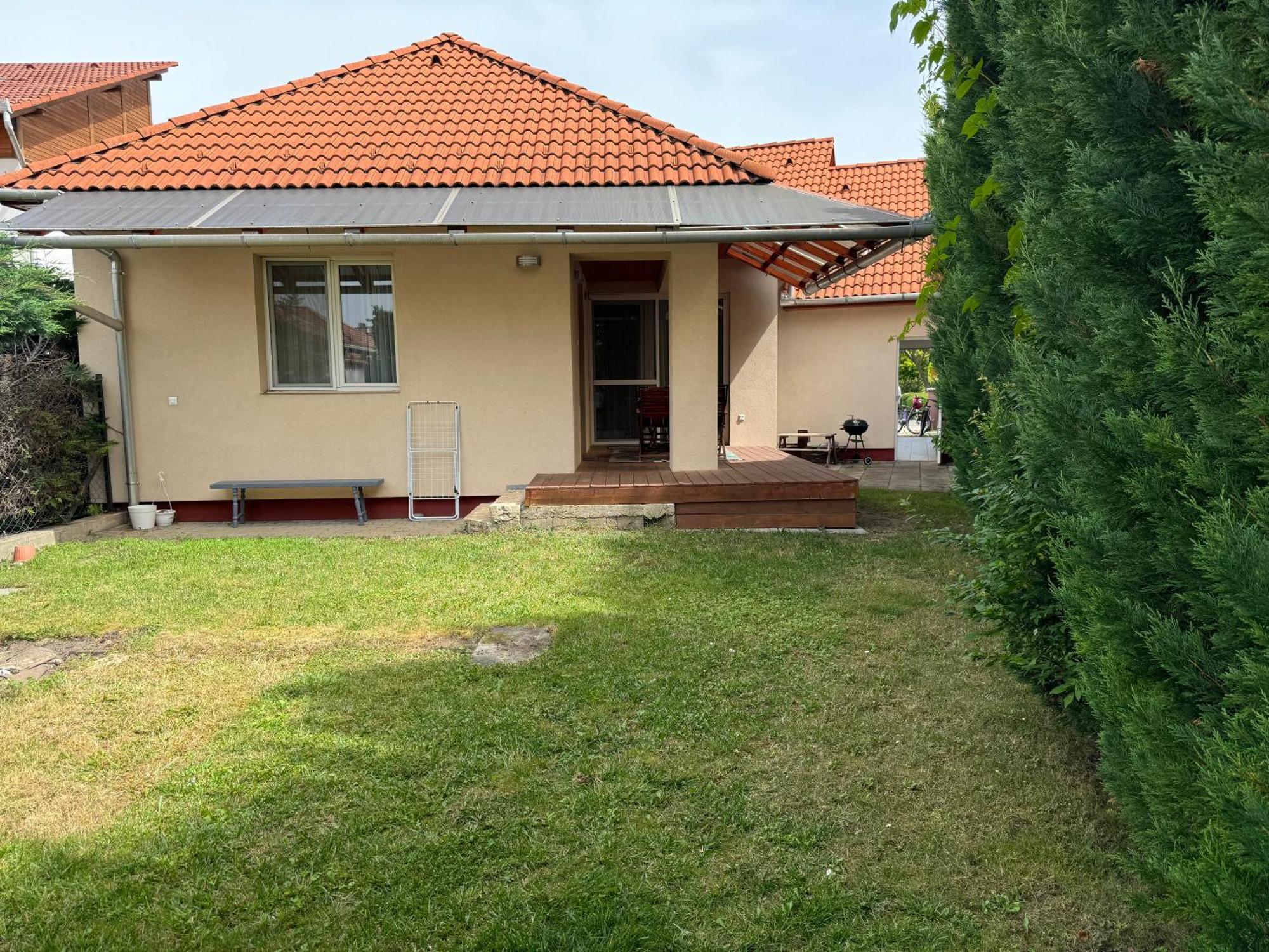 K33 Appartement Tiszaújváros Buitenkant foto